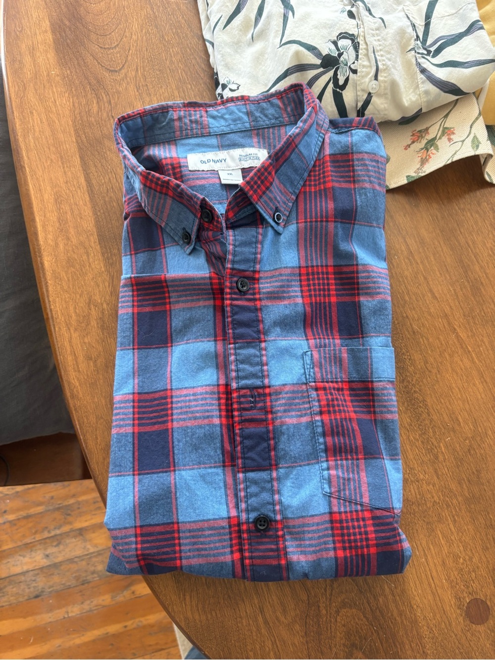 Men’s Shirts - Picture 10 of 16